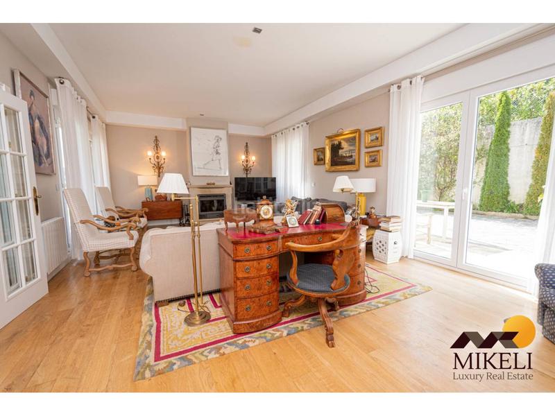 Foto 15f1e467-7c9d-4f83-a267-e4eb1b202d44. Xalet amb calefacció aparcament piscina a Meruelo