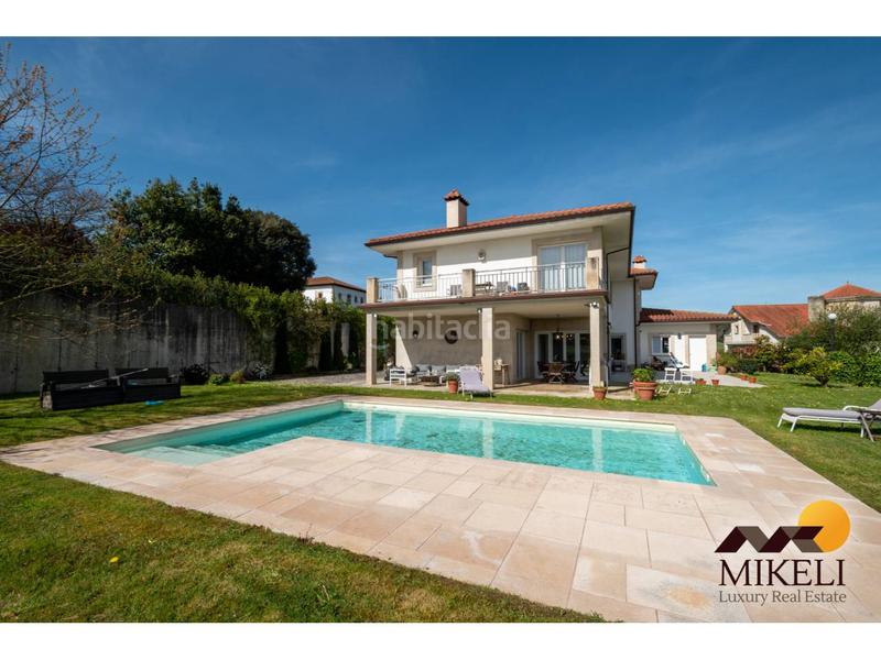 Foto 1abe8c36-2fe2-4d8c-ae24-f2c349fff5d2. Xalet amb calefacció aparcament piscina a Meruelo