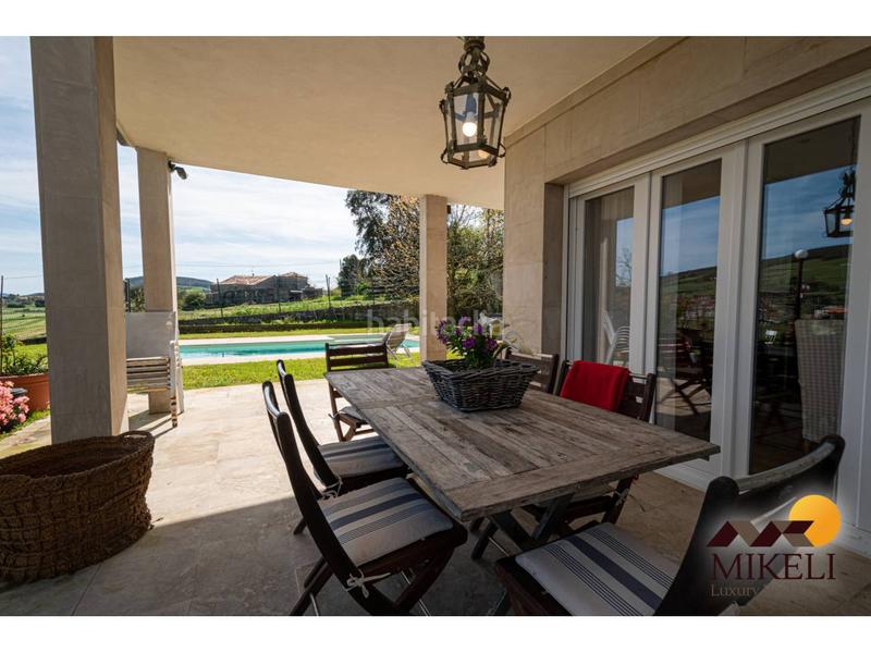 Foto 23c764b6-4dcb-4b27-ad74-fd74a637122d. Xalet amb calefacció aparcament piscina a Meruelo