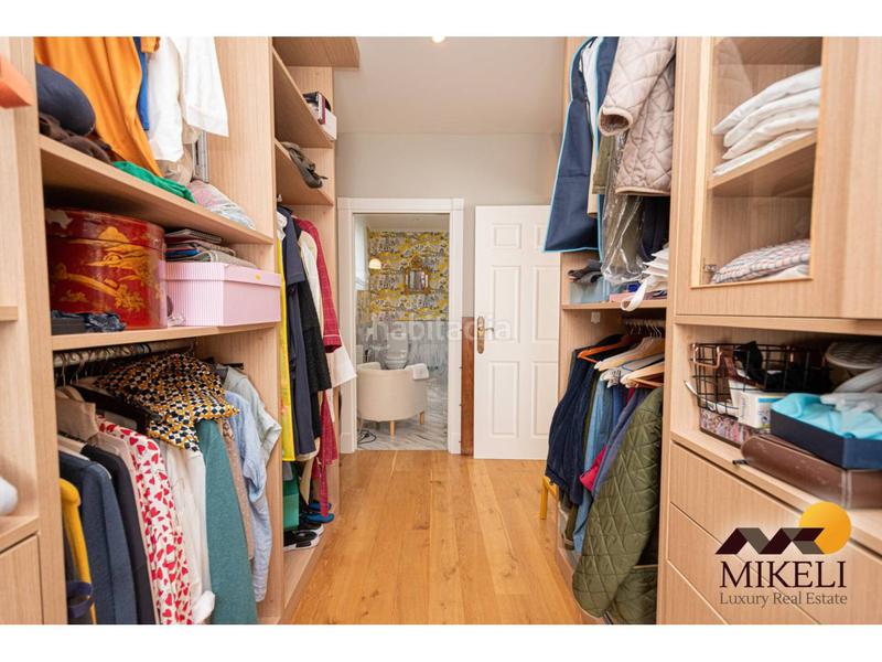 Foto 253066c7-04d7-409f-9d71-6f47e3c7d218. Xalet amb calefacció aparcament piscina a Meruelo