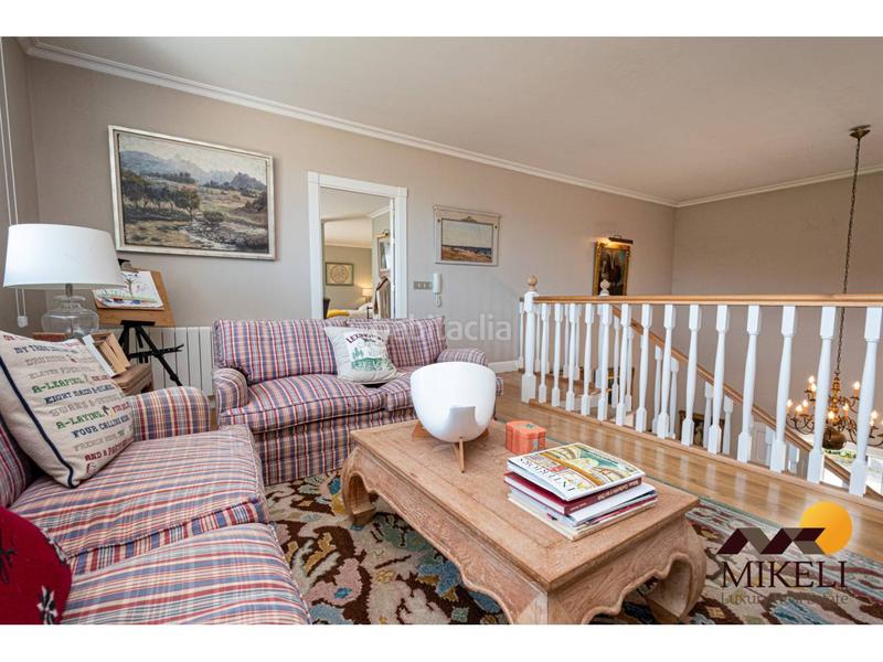 Foto 2a6d9725-1427-4394-a4b2-b91c6cedc87f. Xalet amb calefacció aparcament piscina a Meruelo