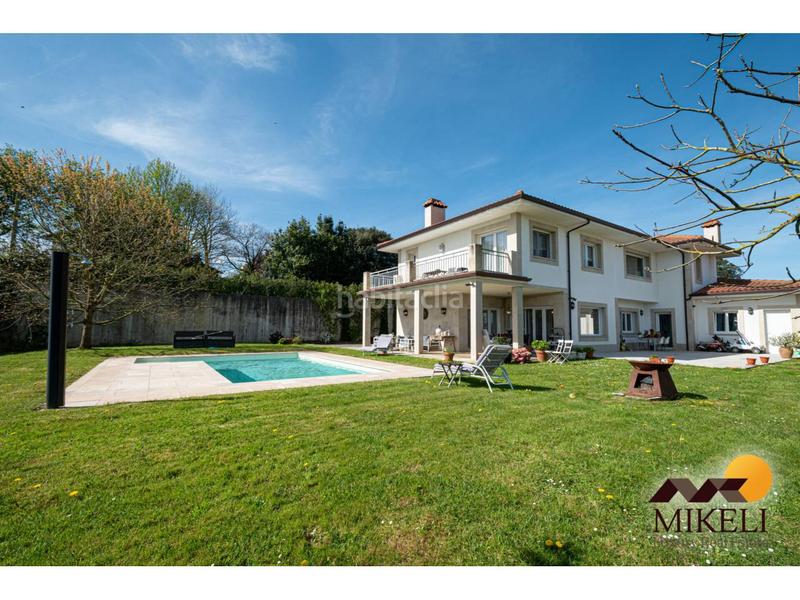 Foto 60071da1-df56-4d2a-b6cf-b606887af8b9. Xalet amb calefacció aparcament piscina a Meruelo