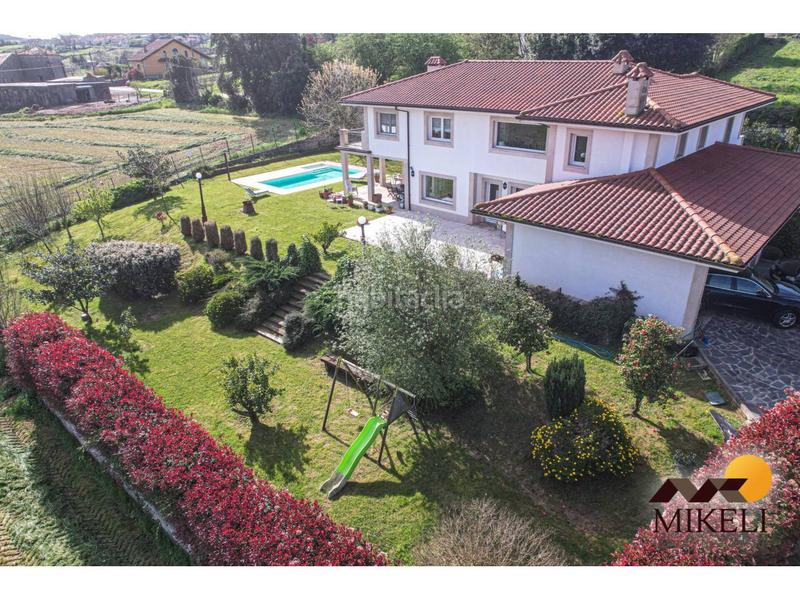 Foto 65f84823-f88f-4039-aaf2-79a6b216e24c. Xalet amb calefacció aparcament piscina a Meruelo