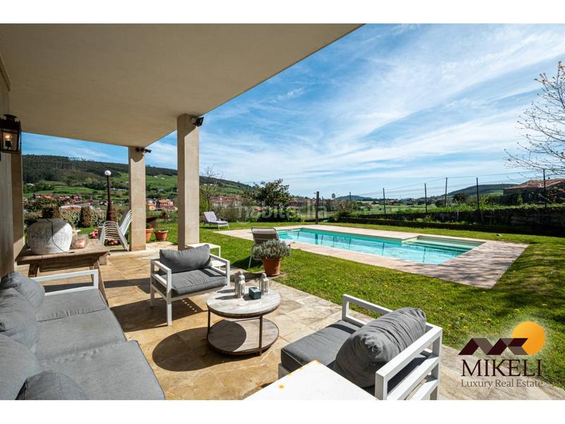 Foto 6bb10082-de3a-474c-bd13-830ef5644228. Xalet amb calefacció aparcament piscina a Meruelo