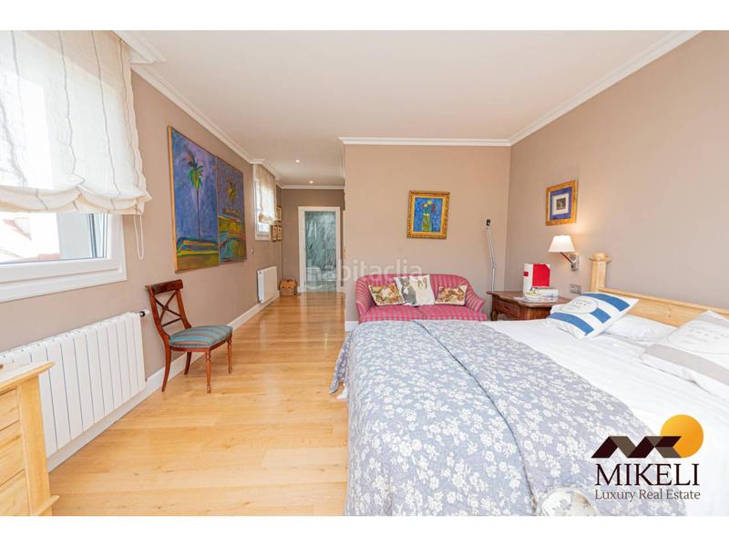 Foto 9593f528-1638-402a-979c-f8d9bb7b7de3. Xalet amb calefacció aparcament piscina a Meruelo