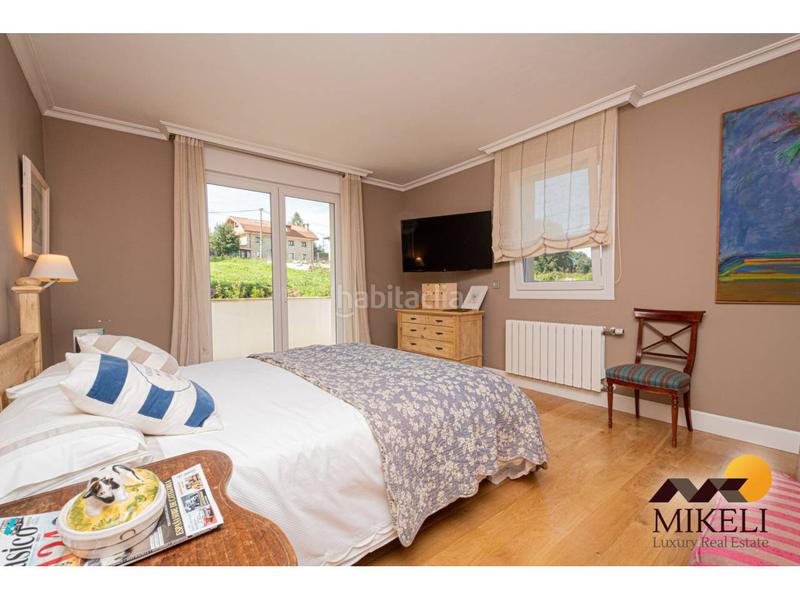 Foto c2b18e69-789e-4bbc-b4aa-5fb84c5ea1c0. Xalet amb calefacció aparcament piscina a Meruelo