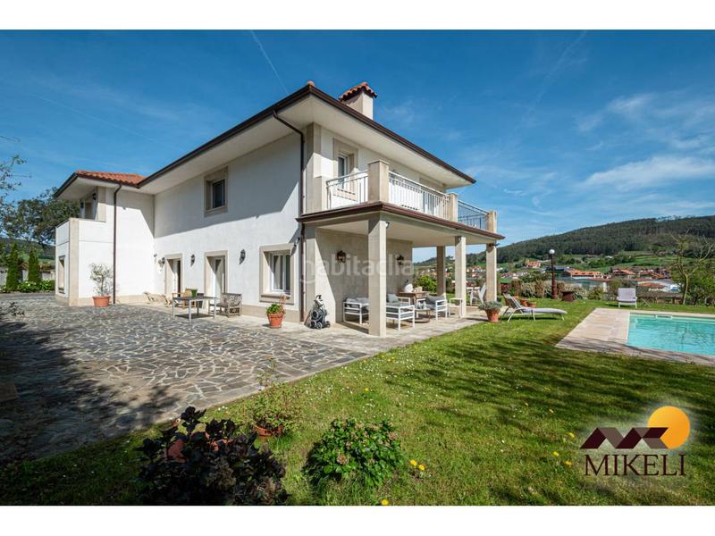 Foto d8d580f0-7993-4107-a29d-3ef4c4708f5e. Xalet amb calefacció aparcament piscina a Meruelo