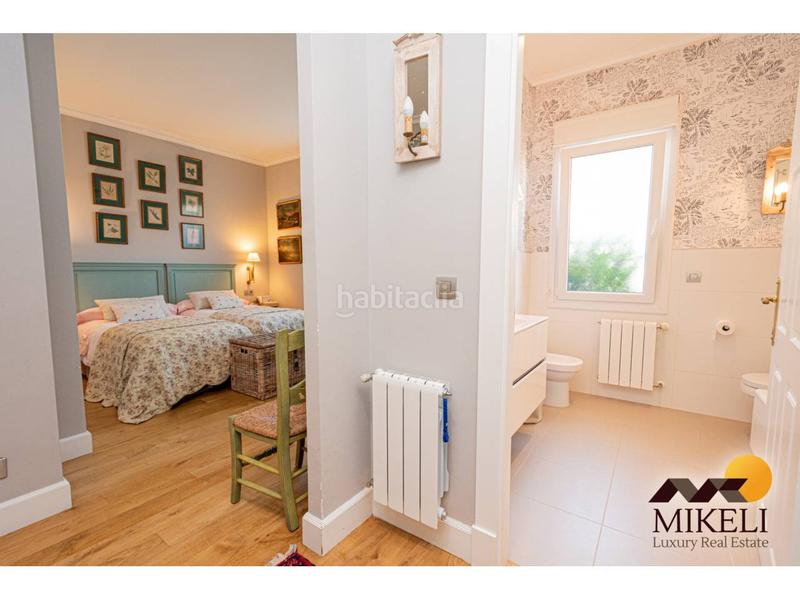 Foto f0319b0f-81c7-49f6-a09c-2708b8cacad9. Xalet amb calefacció aparcament piscina a Meruelo