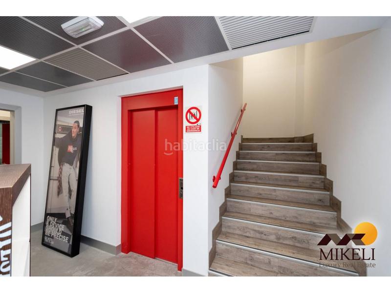 Foto 26be5bd5-dacd-4a2f-92bf-fa3a883b289f. Alquiler local comercial edificio exclusivo de oficinas en alquiler en Maliaño en Camargo