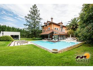 Chalet  Río garcía. Preciosa villa en el pueblo de hermosa de cudeyo