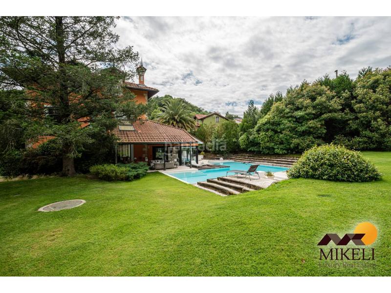 Foto 5aa94d0d-9f3e-4c76-880d-11699a8dd304. Chalet preciosa villa en el pueblo de hermosa de cudeyo en Medio Cudeyo