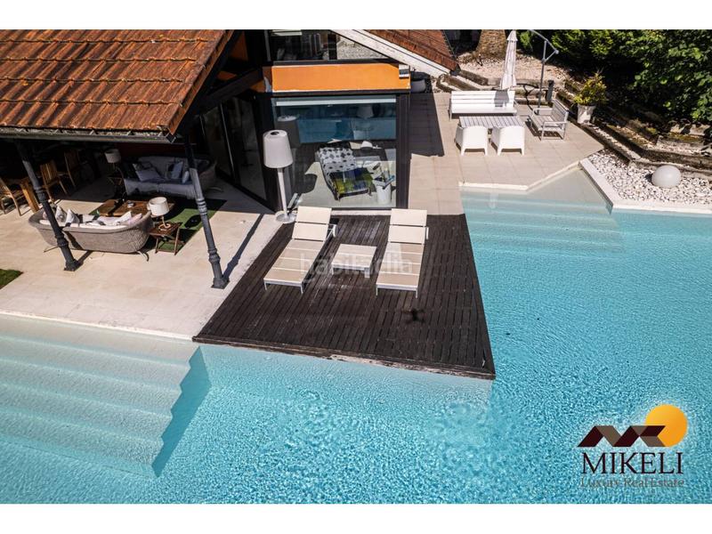 Foto af1831e0-cbf2-4bed-af26-2ea12e6ebe61. Chalet preciosa villa en el pueblo de hermosa de cudeyo en Medio Cudeyo