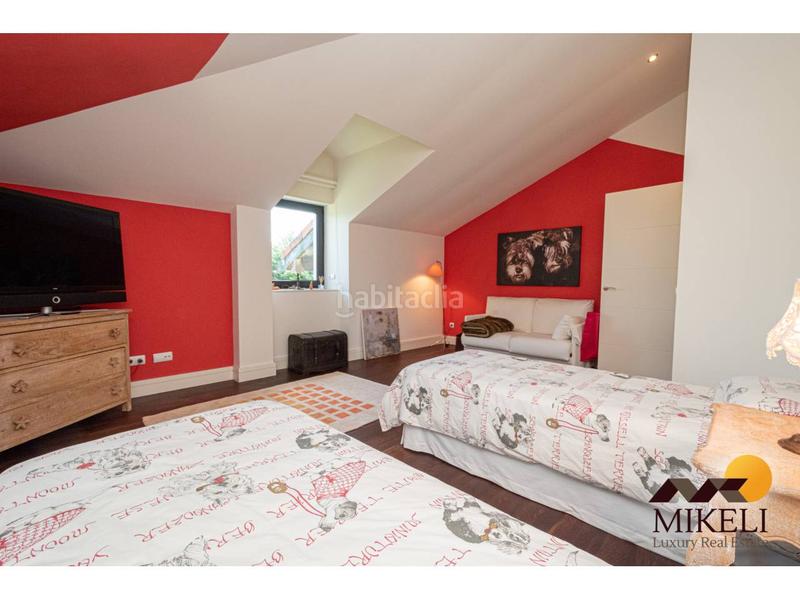 Foto f1706b2a-6472-48f2-9a05-958928e04053. Chalet preciosa villa en el pueblo de hermosa de cudeyo en Medio Cudeyo