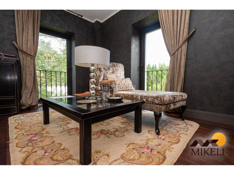 Foto f1e1e8c8-e0e2-4613-bf86-a4cd141573aa. Chalet preciosa villa en el pueblo de hermosa de cudeyo en Medio Cudeyo
