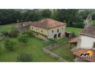 Maison  Villanueva. Casona en venta en villanueva de anero ribamontán al monte
