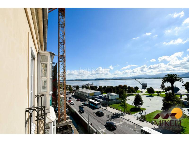 Foto 51d5f9b0-132d-46fa-a6ba-5378937e052e. Piso  en venta en puerto chico39004 en Centro - Ayuntamiento Santander