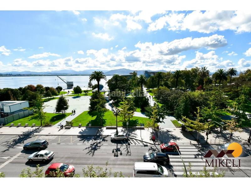 Foto 6c390af4-b41f-43bb-81a5-94fe8e261428. Piso  en venta en puerto chico39004 en Centro - Ayuntamiento Santander