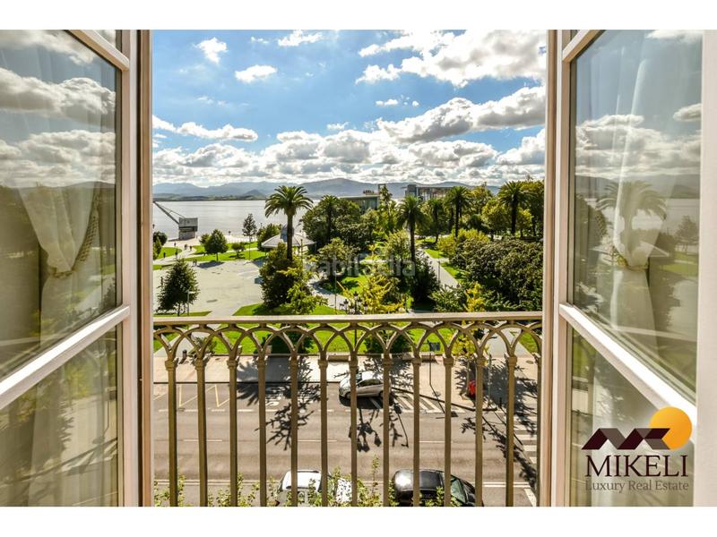 Foto afa4b597-94fe-423c-982a-99815e14b773. Piso  en venta en puerto chico39004 en Centro - Ayuntamiento Santander