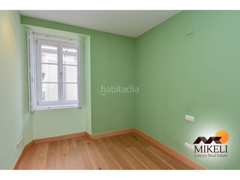 Foto f4fe752e-85f6-4e85-986a-9e170cc40a43. Piso  en venta en puerto chico39004 en Centro - Ayuntamiento Santander