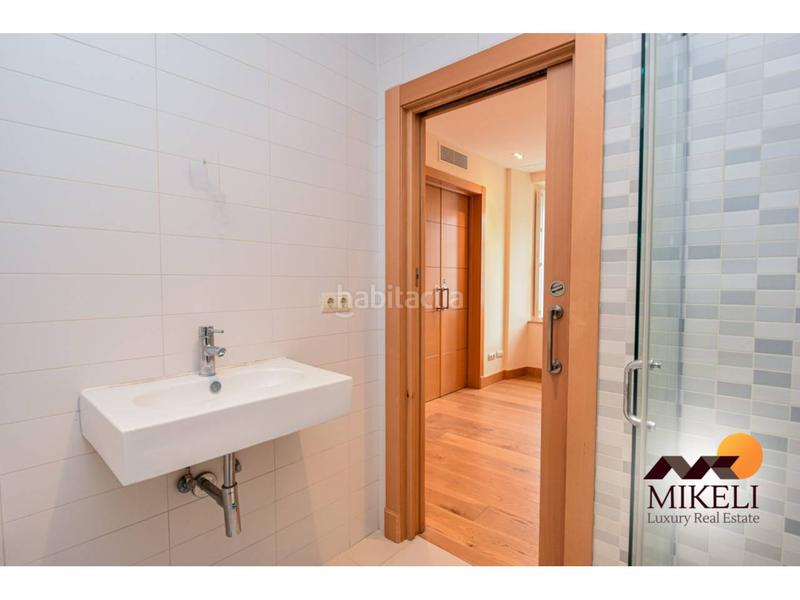 Foto f5b25eca-4770-4b83-b29f-2153abccf395. Piso  en venta en puerto chico39004 en Centro - Ayuntamiento Santander