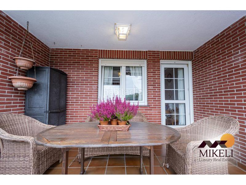 Foto 155be8b0-4f15-4103-95e0-4f32341090f3. Casa extraordinario chalet independiente en venta en adarzo en Santander