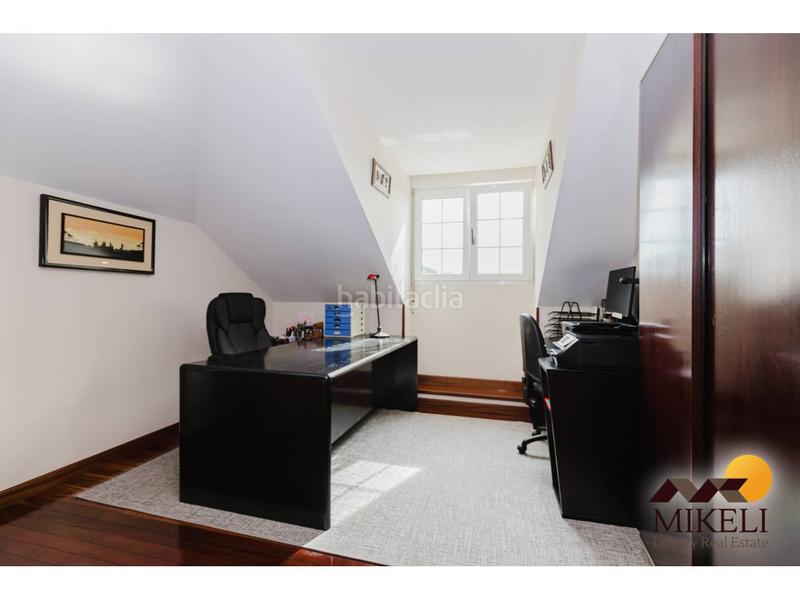 Foto 50507443-aeb3-42c1-83c4-3d8f9c459938. Casa extraordinario chalet independiente en venta en adarzo en Santander