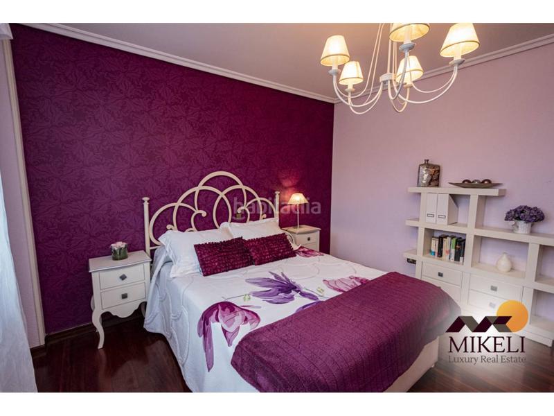 Foto 5c843e19-8c96-402d-8433-528ae49da143. Casa extraordinario chalet independiente en venta en adarzo en Santander