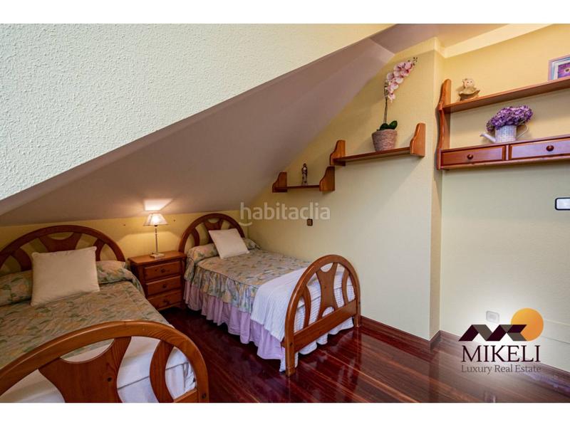 Foto 75461660-c313-405a-81b8-71346b02be00. Casa extraordinario chalet independiente en venta en adarzo en Santander