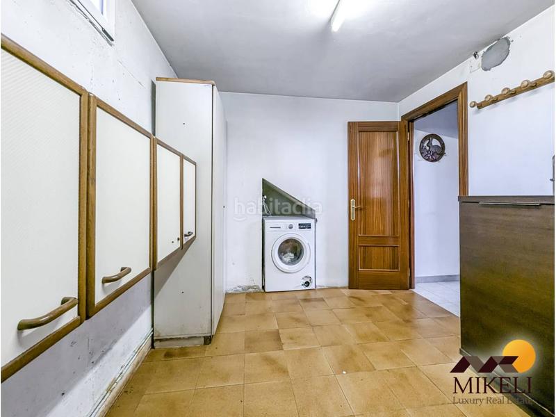 Foto d61fd50b-70e3-4479-aa63-686004988c33. Casa extraordinario chalet independiente en venta en adarzo en Santander