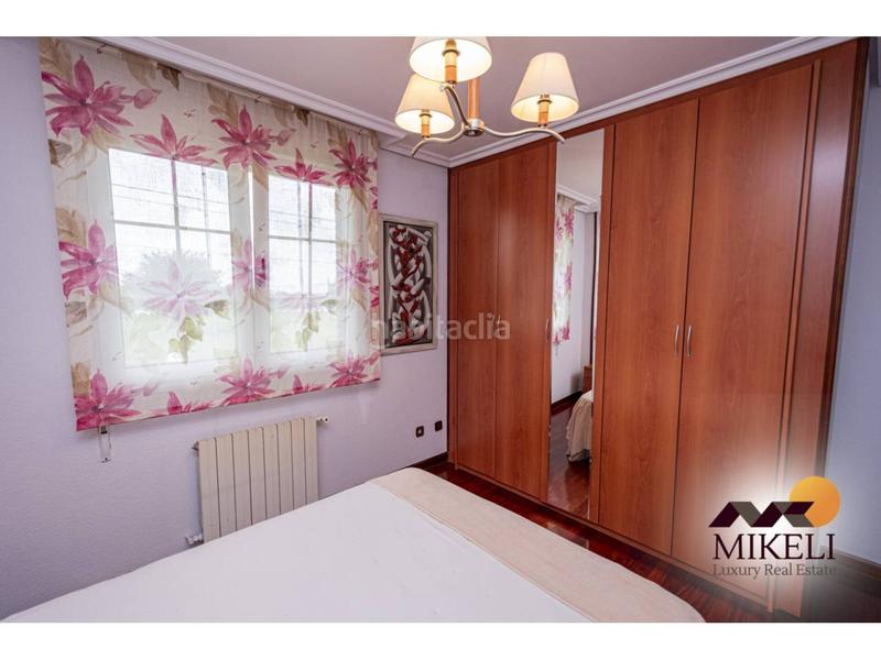 Foto d7de4a71-11e2-44bd-9561-3c909ac105b5. Casa extraordinario chalet independiente en venta en adarzo en Santander