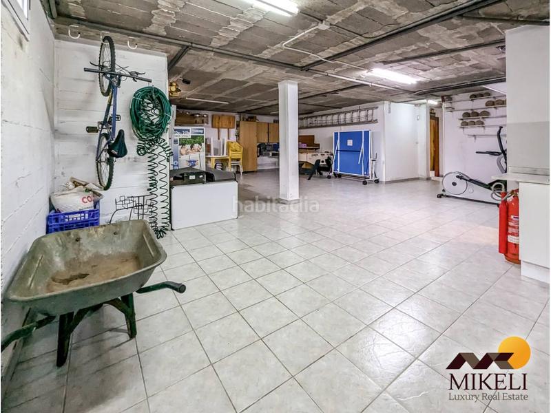Foto e40a3890-f41c-4e0b-93a7-3d8e6da51736. Casa extraordinario chalet independiente en venta en adarzo en Santander