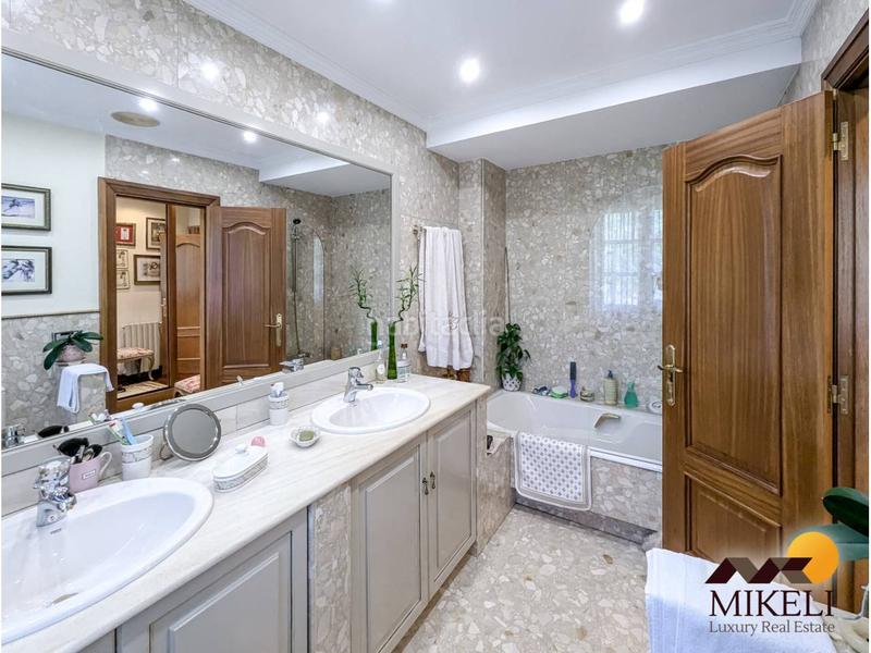 Foto 4fd69dff-6328-47bb-82e7-f14b718543a1. Casa chalet unifamiliar en venta en villapresente en Reocín