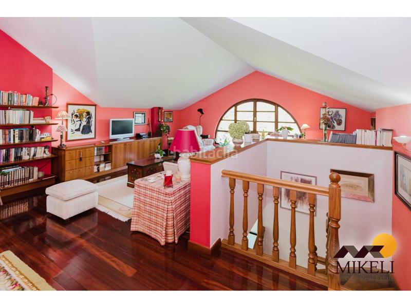 Foto 735612fd-473b-464d-859d-7a238151633a. Casa chalet unifamiliar en venta en villapresente en Reocín