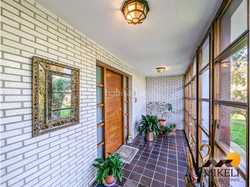Foto a2f64ab6-66ab-4c2d-a159-fe5f99ff741d. Casa chalet unifamiliar en venta en villapresente en Reocín