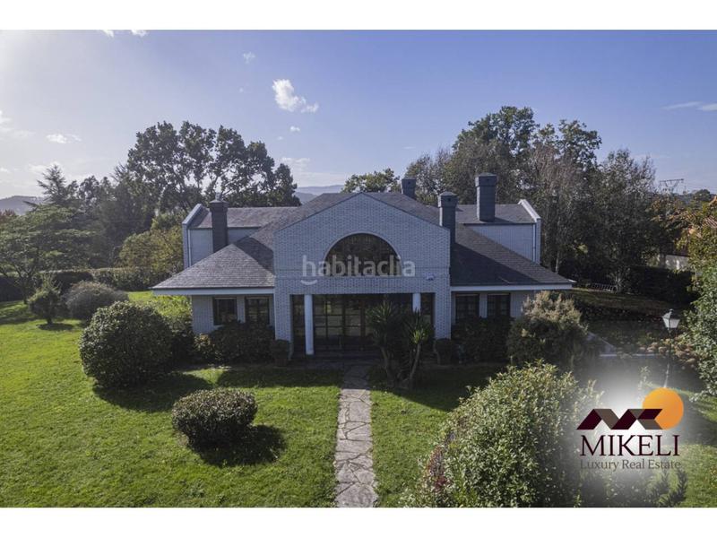 Foto a859f496-bde0-4ad2-94f6-f61f3c237fa5. Casa chalet unifamiliar en venta en villapresente en Reocín