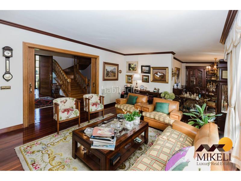 Foto f81fb6ed-305d-4168-9c2f-213f922513bb. Casa chalet unifamiliar en venta en villapresente en Reocín