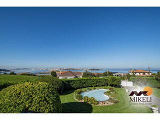 Chalet  Calle el ribero. Propiedad exclusiva con vistas junto al campo de golf de pedreña