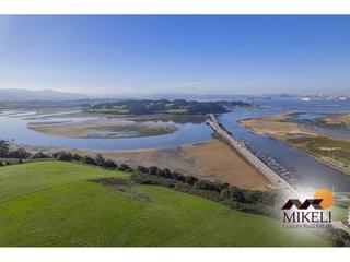 Chalet  El ribero. Propiedad exclusiva con vistas junto al campo de golf de pedreña