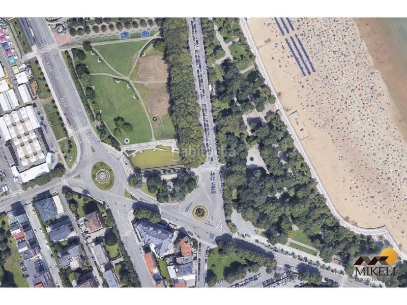 Foto 19f07885-daa3-4e4d-a087-b7f85d21ed61. Chalet  independiente frente a segunda playa dEl Sardinero, venta en mikeli en Santander