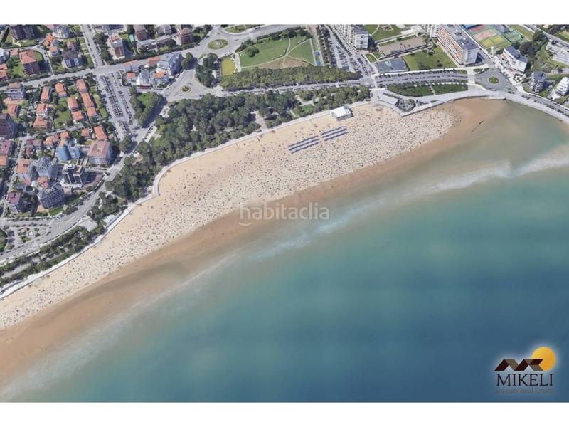 Foto d49a2ef4-41e9-4afc-9467-90c31285724b. Chalet  independiente frente a segunda playa dEl Sardinero, venta en mikeli en Santander