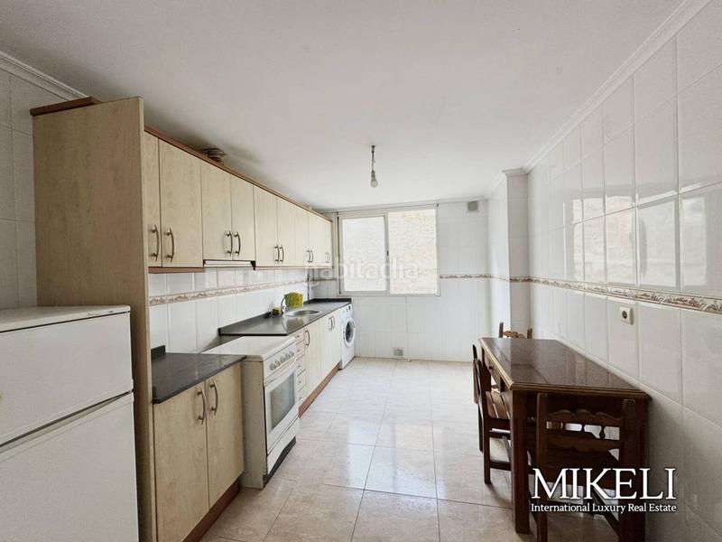 Foto 05a4e5ed-51e6-4a5c-a74f-f2eaa0d840e7. Edificio  en venta en numanciasan fernando en Santander
