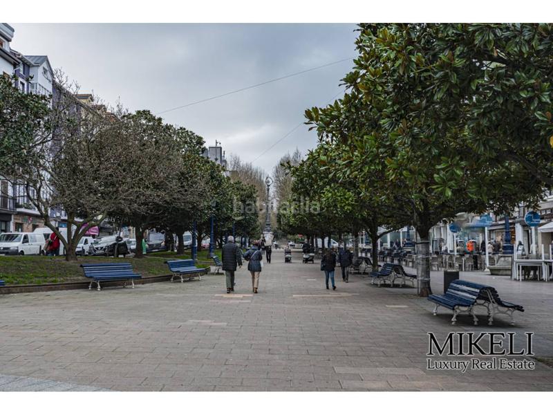 Foto 7a711909-6574-435b-9f55-694a92844ed4. Edificio  en venta en numanciasan fernando en Santander