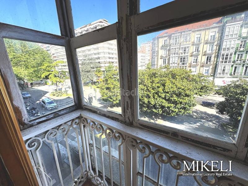 Foto 8bd4300f-000e-42a1-b407-75adab9ea86e. Edificio  en venta en numanciasan fernando en Santander