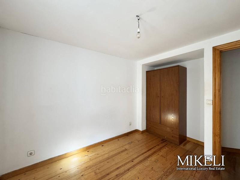 Foto b2302624-81b9-4dcd-ac8c-29db81a7de1b. Edificio  en venta en numanciasan fernando en Santander