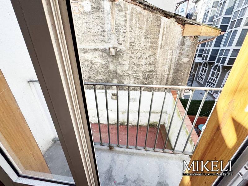 Foto d150f65b-a91e-40a6-bebf-103035ce70bd. Edificio  en venta en numanciasan fernando en Santander