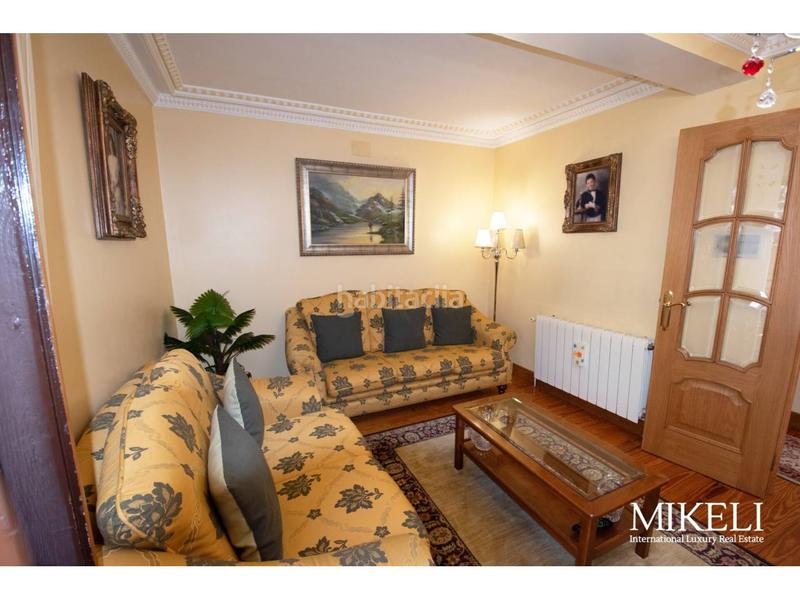 Foto 0b5ca8d2-77ae-4000-959a-c9e59d2b7860. Chalet  unifamiliar con jardín en venta en Liérganes