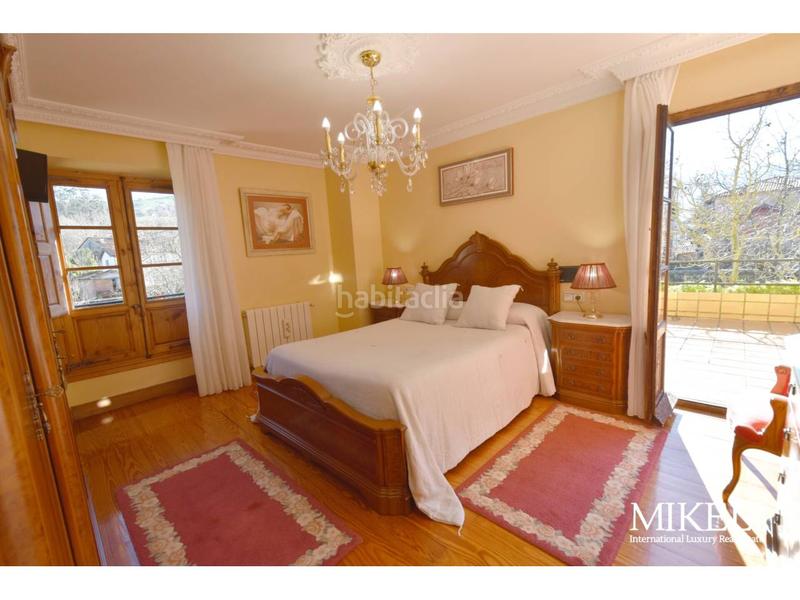Foto 7cdd255a-7594-44aa-be4b-a42ca2752558. Chalet  unifamiliar con jardín en venta en Liérganes