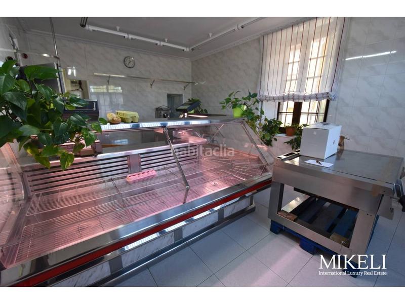 Foto 8f2d2cab-9626-4ce1-aa0a-2839ee849c45. Chalet  unifamiliar con jardín en venta en Liérganes