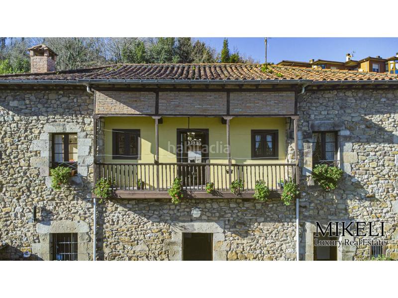 Foto aa09d8ca-13aa-4dc7-b6d7-7d62ec16affe. Chalet  unifamiliar con jardín en venta en Liérganes