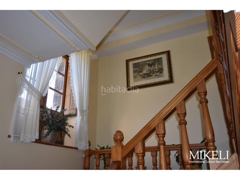 Foto b3d456ae-ee72-4c18-b5f0-9331d162cf2a. Chalet  unifamiliar con jardín en venta en Liérganes